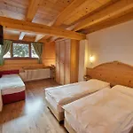 Szálloda Vallechiara Bormio