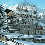 Vallechiara 3*