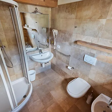 Vallechiara 3*
