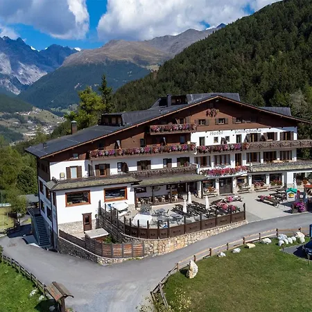Отель Vallechiara