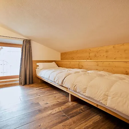 Отель Vallechiara