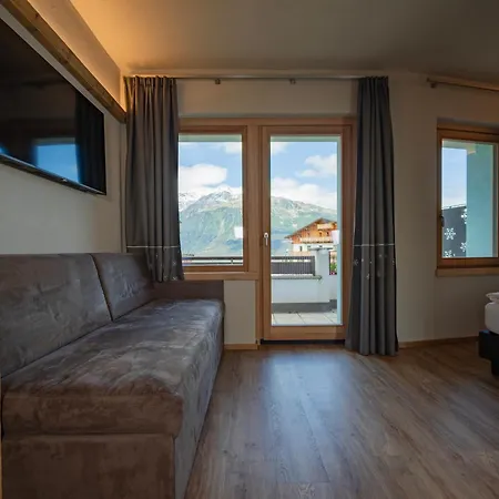 Vallechiara 3* Бормио
