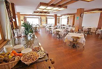 Vallechiara فندق 3*