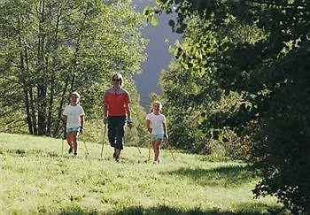 Vallechiara فندق